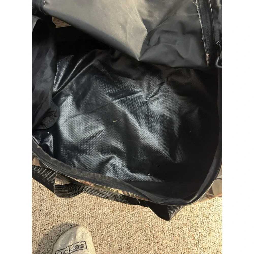 RedHead Camouflage Polyester Duffel / Gym Bag with Zipper Closure, Black Accents